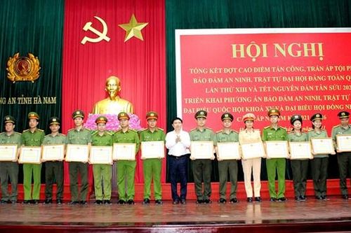 Hà Nam: Công an lập công, tỉnh thưởng 500 triệu đồng