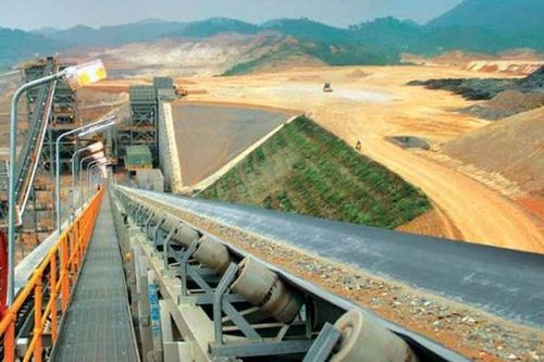 Sếp công ty khai khoáng nhận 25 tỷ đồng một năm