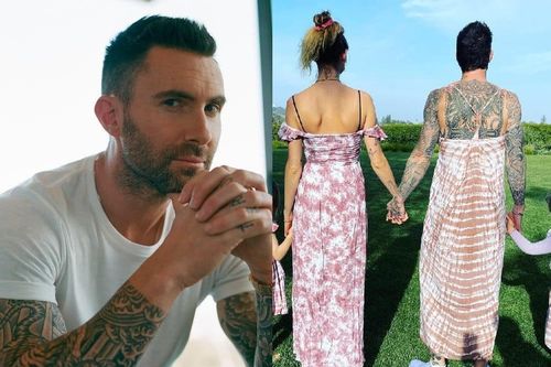Adam Levine mặc váy cùng vợ con