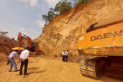 Người dân và các cơ quan chức năng nói gì về dự án 'chống sạt lở nhưng lại gây ra sạt lở' ở Đồng Nai?