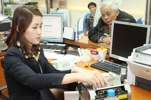 Ngân hàng sống khỏe, doanh nghiệp lao đao