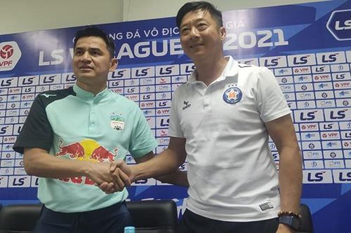HLV Kiatisuk vui mừng khi gặp lại bạn cũ Lê Huỳnh Đức