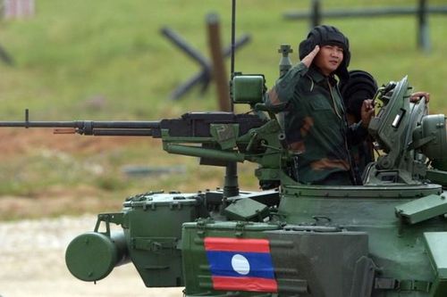 Bom mìn từ thời chiến tranh là thách thức với người Nga ở Lào