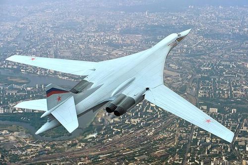 Mỹ gọi máy bay ném bom Tu-160 của Nga là 'xe thồ tên lửa'