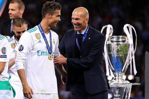 HLV Zidane úp mở chuyện tương lai sau trận đại thắng Liverpool