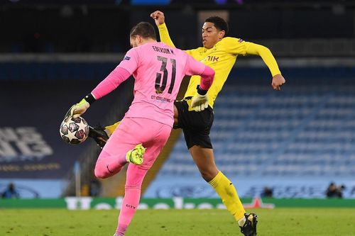Thua đau Man City, sao trẻ Dortmund đặt dấu hỏi với trọng tài