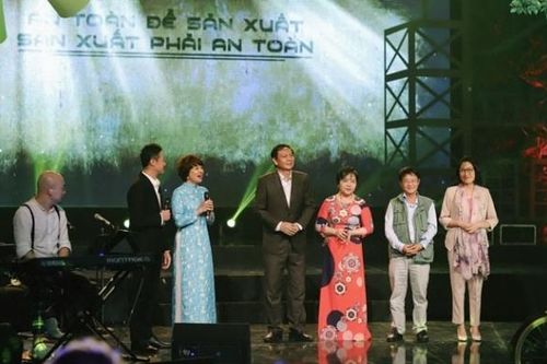 Nhớ về thập niên 70-80, khi nhà nhà đều có Người công nhân