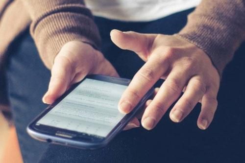 Ngủ dậy đừng làm những việc này kẻo hại sức khỏe, nhất là điều thứ 4