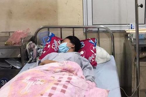 Phú Thọ: Nữ sinh lớp 10 nghi bị gia đình người yêu cũ đánh chấn động não