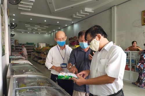 Thị trường đồ chay: Cần kiểm soát trên diện rộng