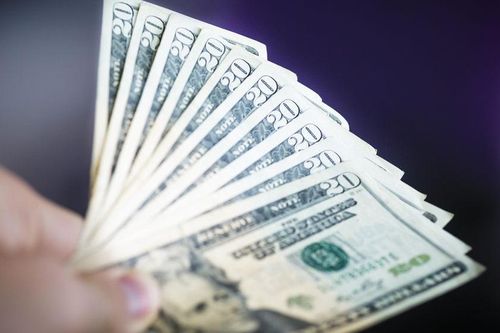 Đồng USD leo thang, nỗi lo của các thị trường mới nổi