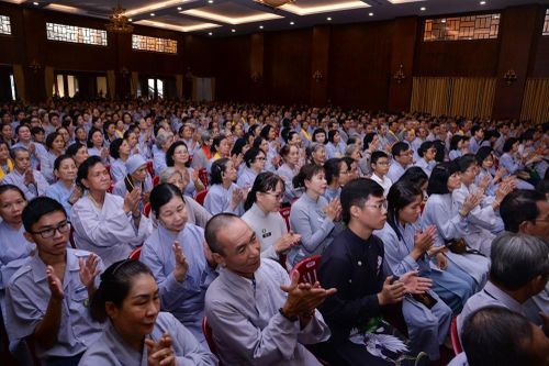 TP.HCM: Ban Hướng dẫn Phật tử thông báo cấp giấy chứng nhận Phật tử