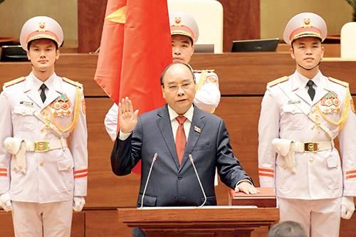 Viết tiếp những kỳ tích