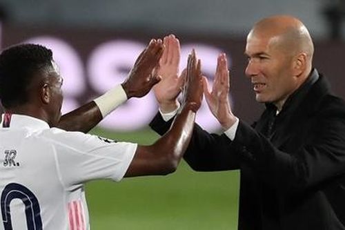 Zidane khen gợi Vinicius, Jurgen Klopp thua tâm phục khẩu phục