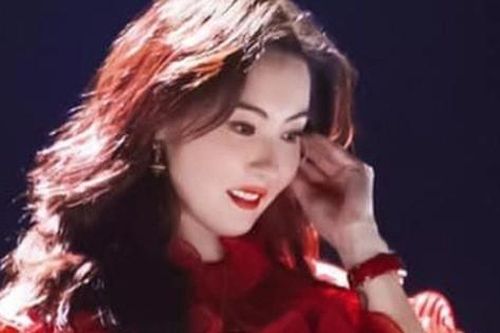Trương Bá Chi tậu nhà ở Bắc Kinh, Thượng Hải