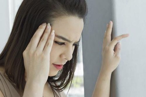 3 nhóm thực phẩm người hay bị hoa mắt chóng mặt không nên ăn