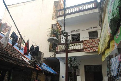 'Hiện đại hóa' phòng cháy ở tập thể cũ: Cách làm hay ở quận Hai Bà Trưng
