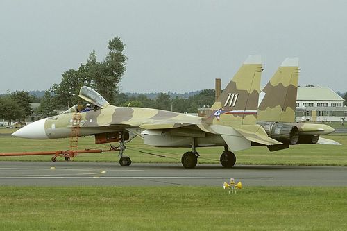Su-37 đã tạo ra cuộc cách mạng hàng không quân sự như thế nào?
