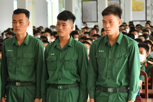 Phạt tù 6 cựu quân nhân hành hung chỉ huy