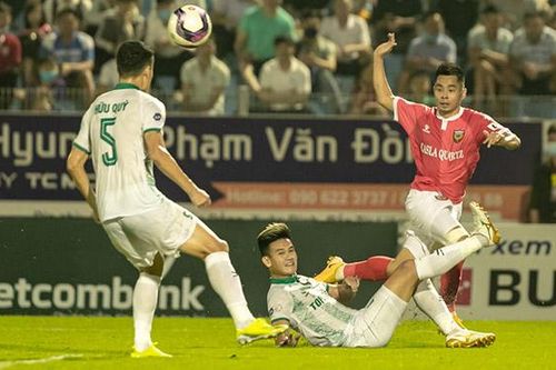 'Mourinho Việt Nam' và những lần 'khuấy đảo' V-League