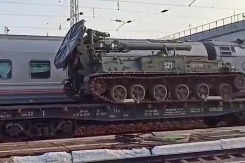 Nghi vấn cối tự hành nguyên tử Nga được chuyển về phía biên giới Ukraine