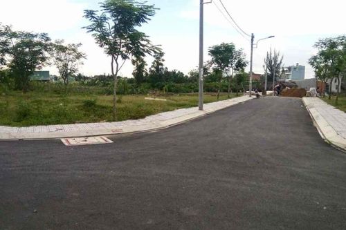 Sóng 'bẻ cọc' đang xuất hiện ngay sau những sơn 'sốt' đất