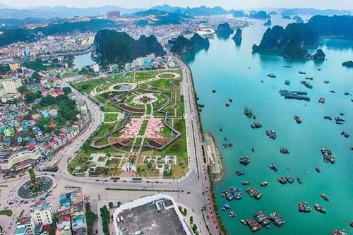 Vân Đồn cấm công chức môi giới bất động sản, 'tiếp tay' đầu cơ buôn bán đất