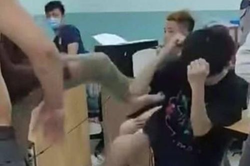 Đề nghị khởi tố vụ bảo vệ dân phố 'tra tấn' hai thiếu niên