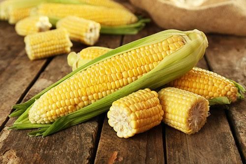Ngô không lành tính như chúng ta nghĩ: Có đến 4 nhóm người sẽ gặp nguy hiểm khi ăn thực phẩm này