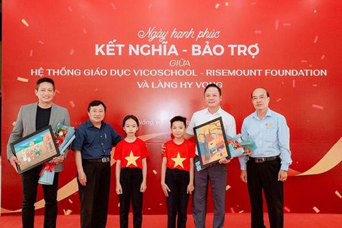 Chủ tịch Tập đoàn Vicoland làm 'cha đỡ đầu' 129 trẻ em khuyết tật, mồ côi tại Làng Hy Vọng Đà Nẵng