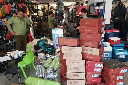 Đà Nẵng: Tạm giữ hơn 2.000 sản phẩm hàng hóa không rõ nguồn gốc xuất xứ