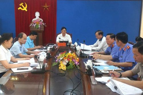 Tiếp công dân đột xuất tháng 4