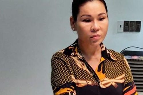 Chân dung vợ đại gia vừa bị bắt của diễn viên Kinh Quốc