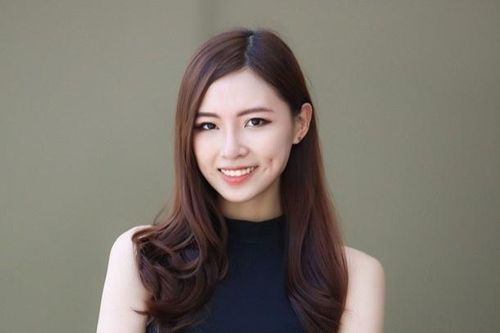 Chúc Anh: 'Tôi thích mẫu chàng trai dễ thương như Messi'