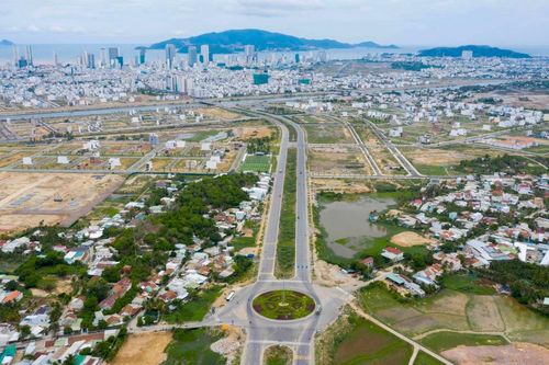 Thanh tra việc phân lô, bán nền đất ở Khánh Hòa