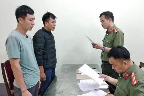 Phá đường dây đưa người Trung Quốc xuất cảnh 'chui'