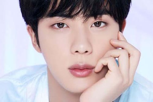 Jin BTS liên tục giành giải thưởng vì quá… đẹp trai