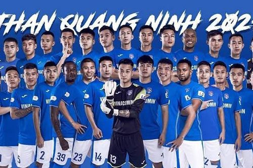 CĐV nói gì khi cầu thủ Quảng Ninh đồng loạt 'đình công'?