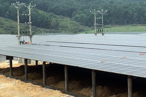 Kẽ hở trong đầu tư hệ thống điện mái nhà