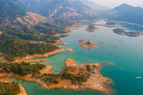 Phát triển du lịch lòng hồ thủy điện Quỳnh Nhai