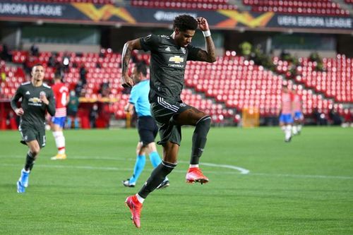 Rashford tỏa sáng, MU nhọc nhằn vượt ải Granada
