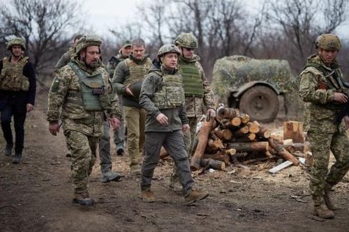 Nga khẳng định duy trì quân đội ở biên giới với Ukraina
