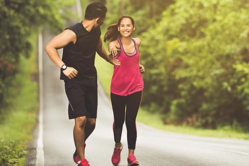 8 sai lầm khi đi bộ ảnh hưởng đến sức khỏe