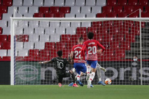 MU đặt một chân vào bán kết Europa League, Arsenal rơi chiến thắng ở phút bù giờ