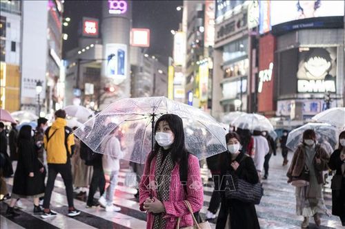 Từ 12/4, Nhật Bản áp dụng các biện pháp phòng dịch trọng điểm ở Tokyo