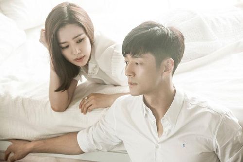 Tại sao phụ nữ ngoại tình?