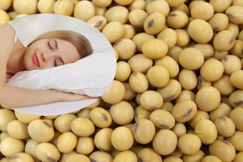 Thử cho một ít hạt đậu nành vào ruột gối, bệnh đau cổ vai gáy sẽ 'biến mất' đầy bất ngờ