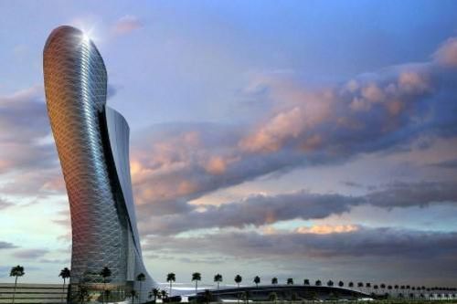 Bí ấn tòa tháp tuyệt đẹp nghiêng gấp 4 lần tháp Pisa