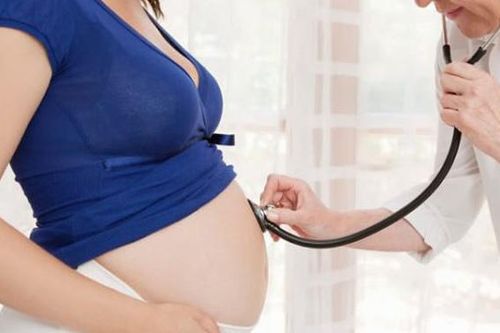 Người phụ nữ 50 tuổi giật mình khi bác sĩ chẩn đoán thai trứng