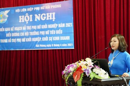 Biểu dương chi hội trưởng, tổ trưởng phụ nữ tiêu biểu trong hỗ trợ phụ nữ khởi nghiệp ở Hải Phòng